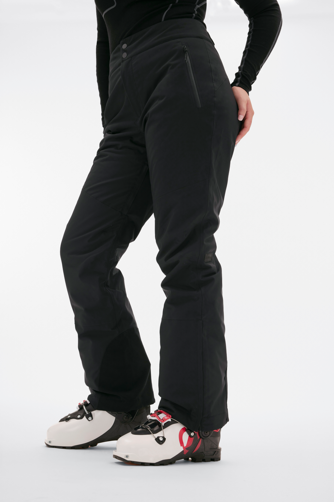 Alessandra Pant in Black