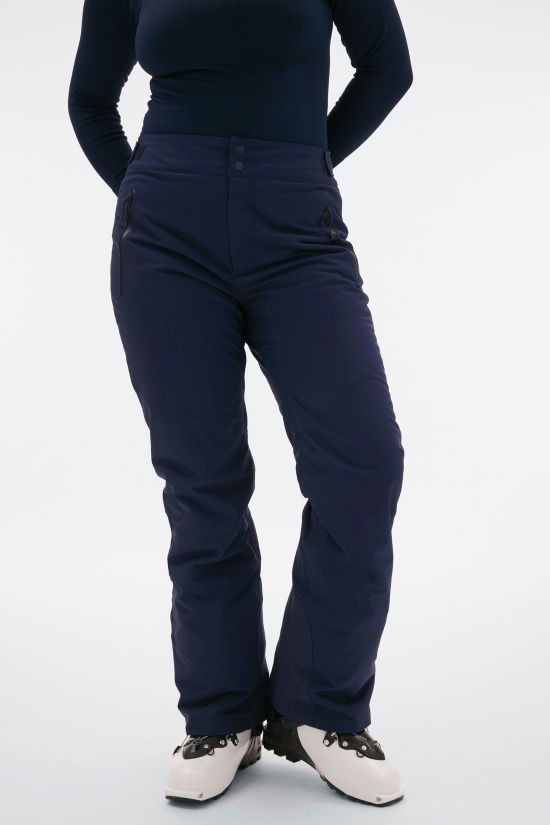 Alessandra Pant in Navy